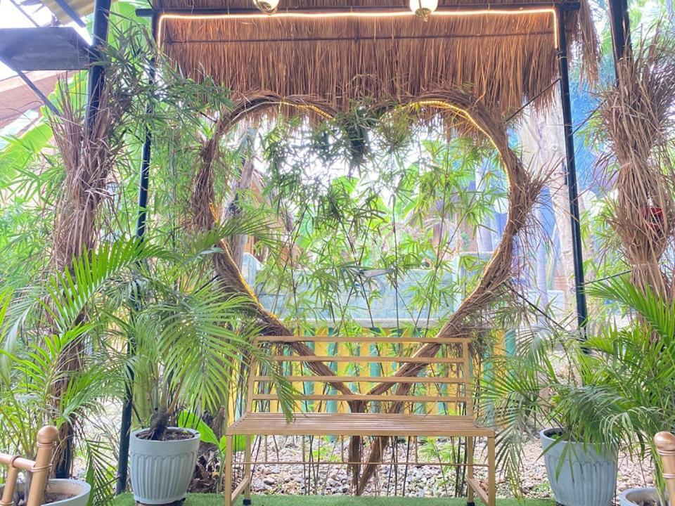 Ecostay Panglao Resort Hotel מראה חיצוני תמונה