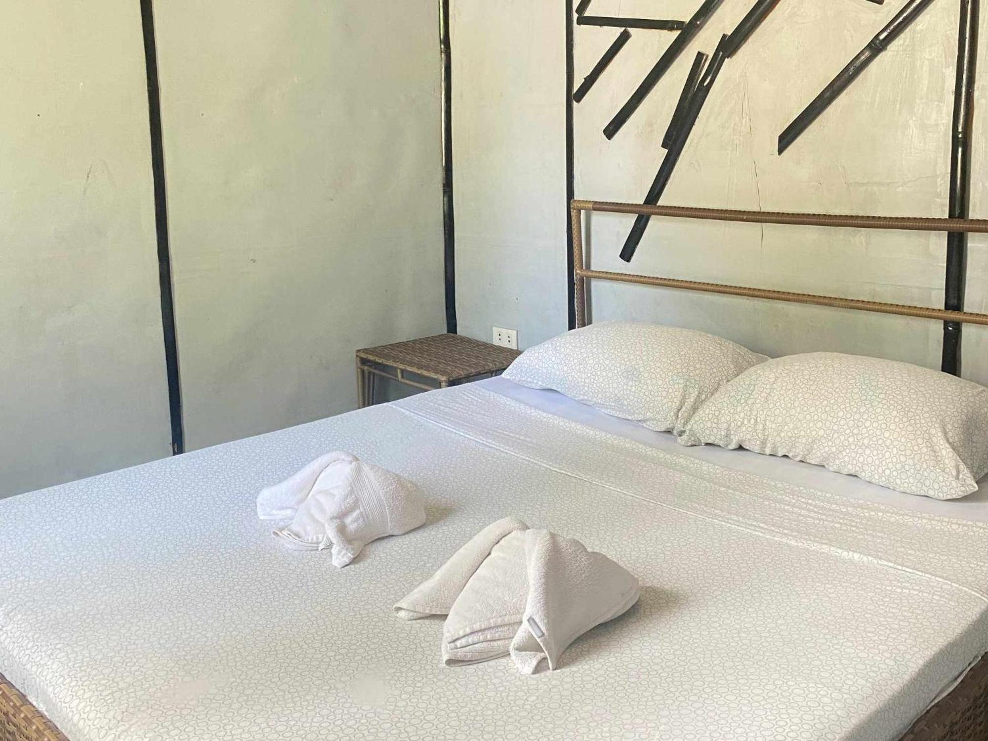 Ecostay Panglao Resort Hotel מראה חיצוני תמונה