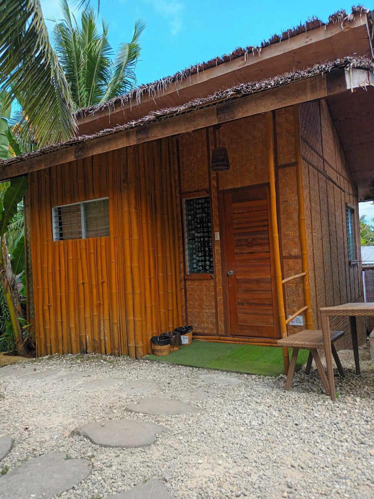 Ecostay Panglao Resort Hotel מראה חיצוני תמונה